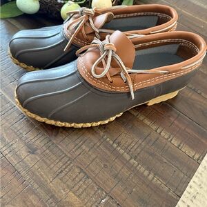 L.L. Bean Brown and Tan Rain & Snow Boots Waterproof Design